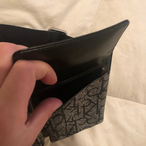 CALVIN KLEIN Belt Bag/Luxury Fanny pack - Picture 5 of 8